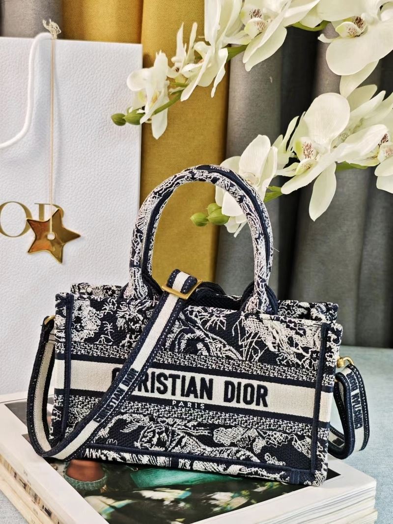 Christian Dior Shopping Bags